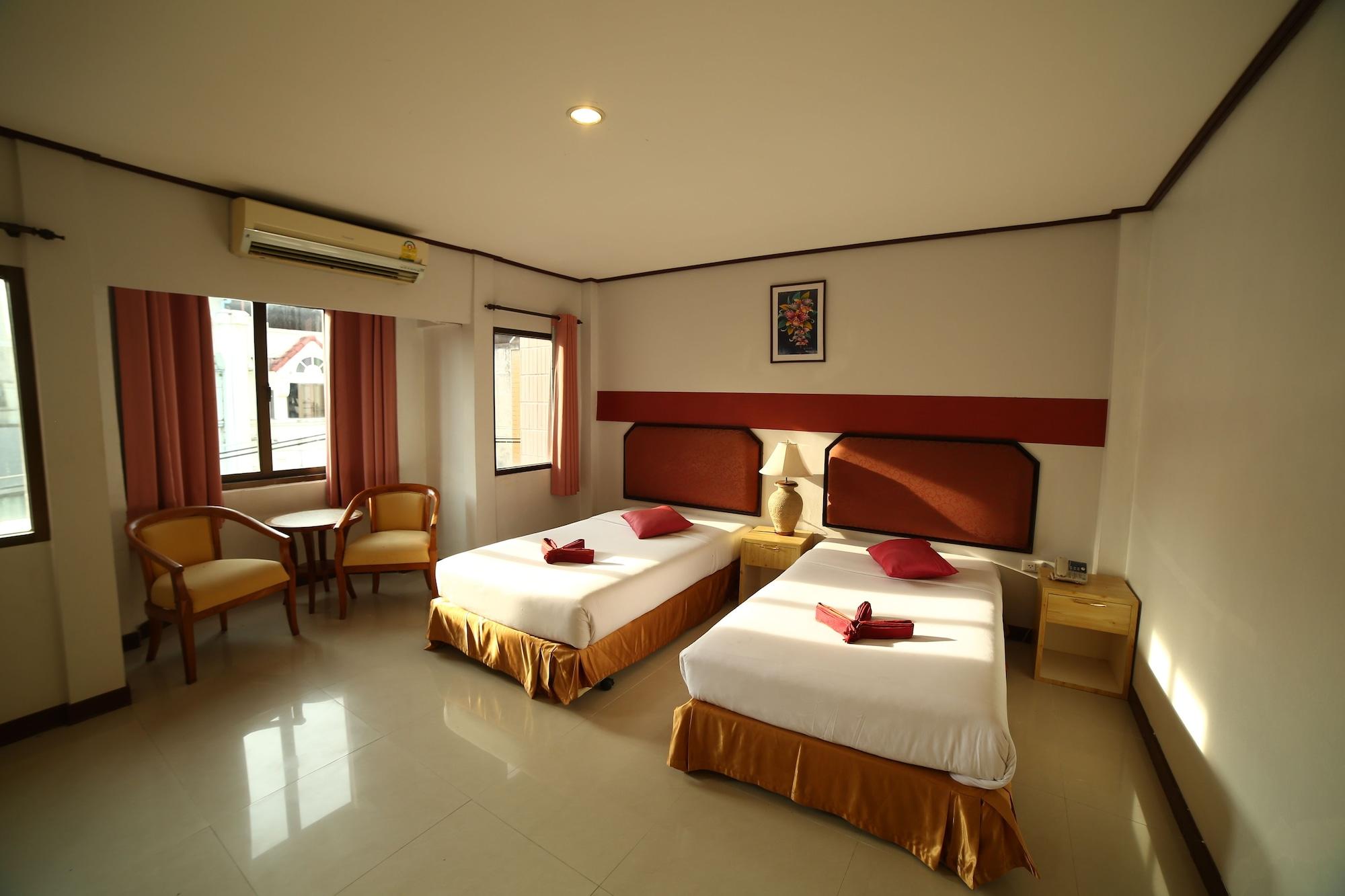 Pro Andaman Place Karon Exterior foto