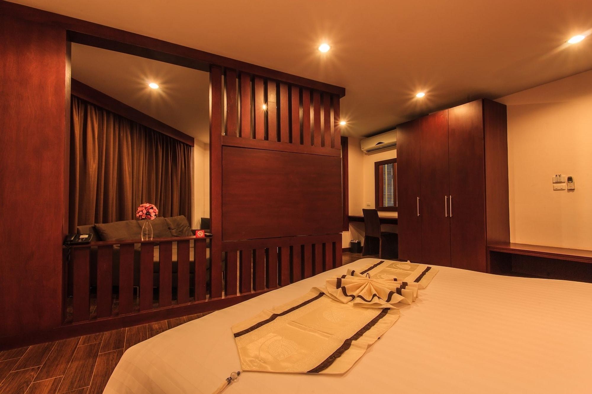 Pro Andaman Place Karon Exterior foto