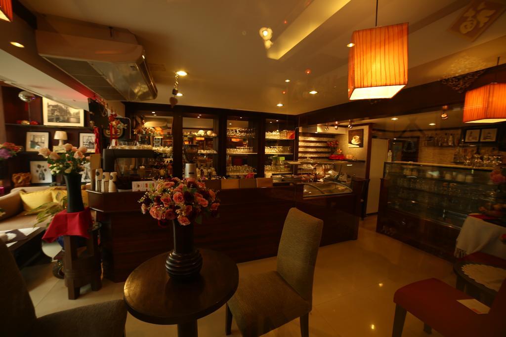 Pro Andaman Place Karon Exterior foto