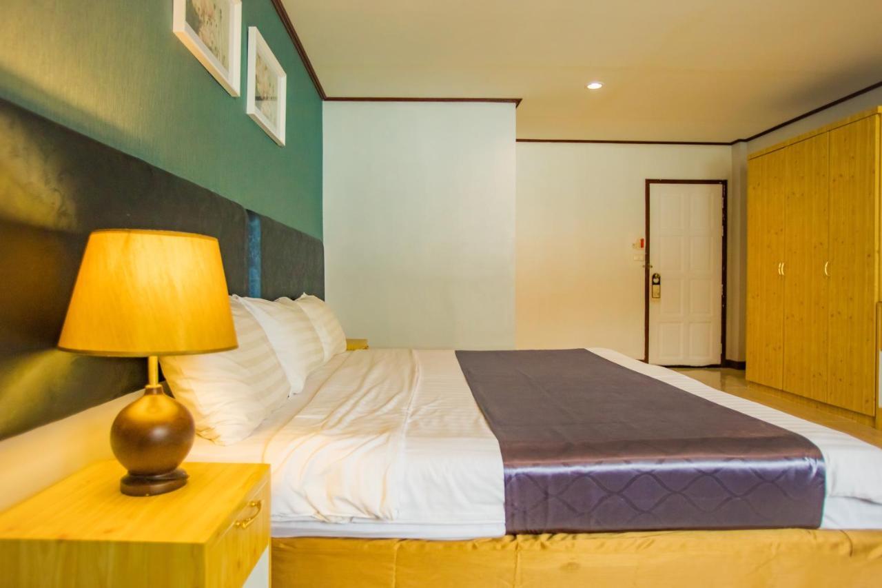 Pro Andaman Place Karon Exterior foto