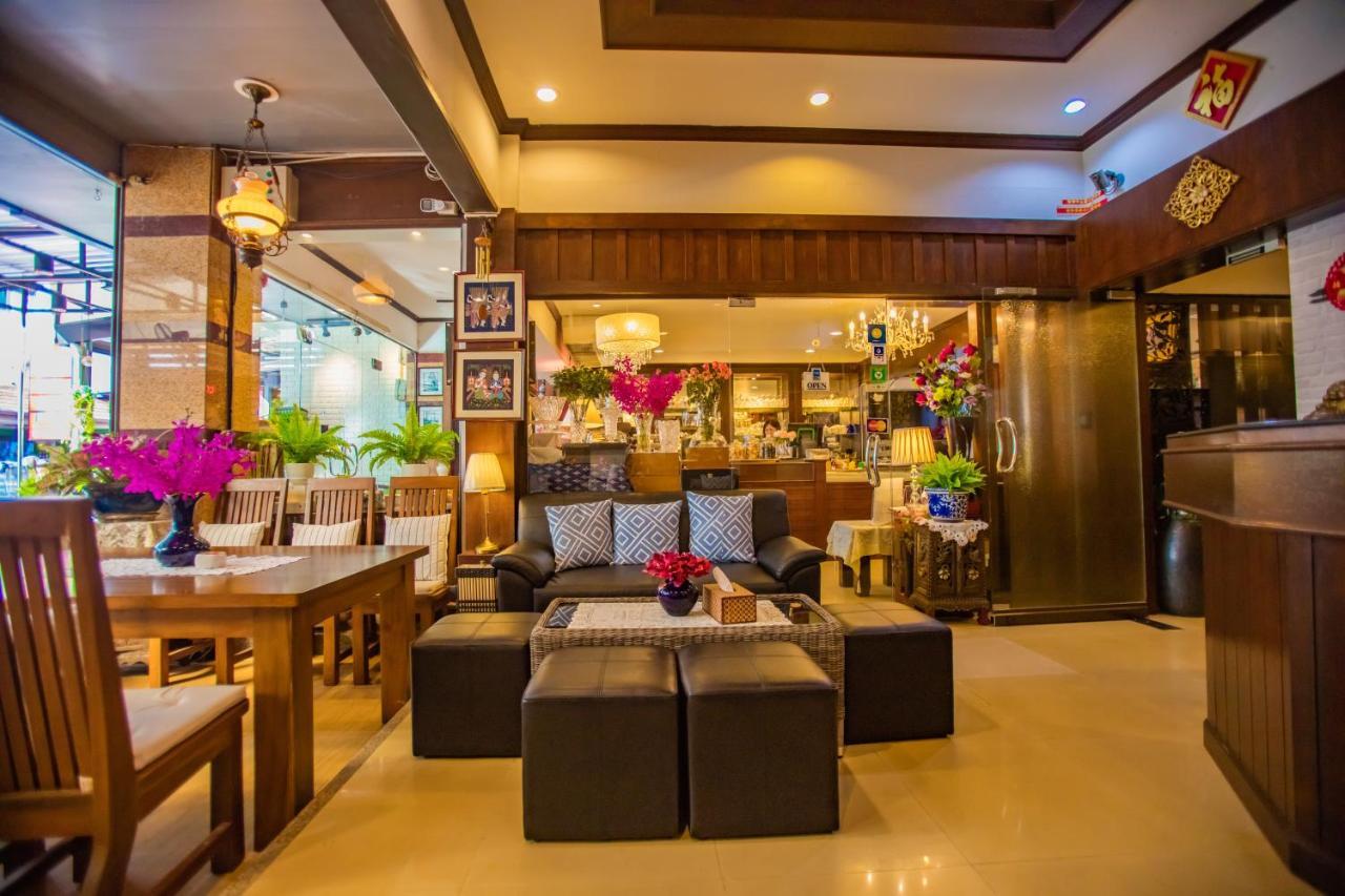 Pro Andaman Place Karon Exterior foto