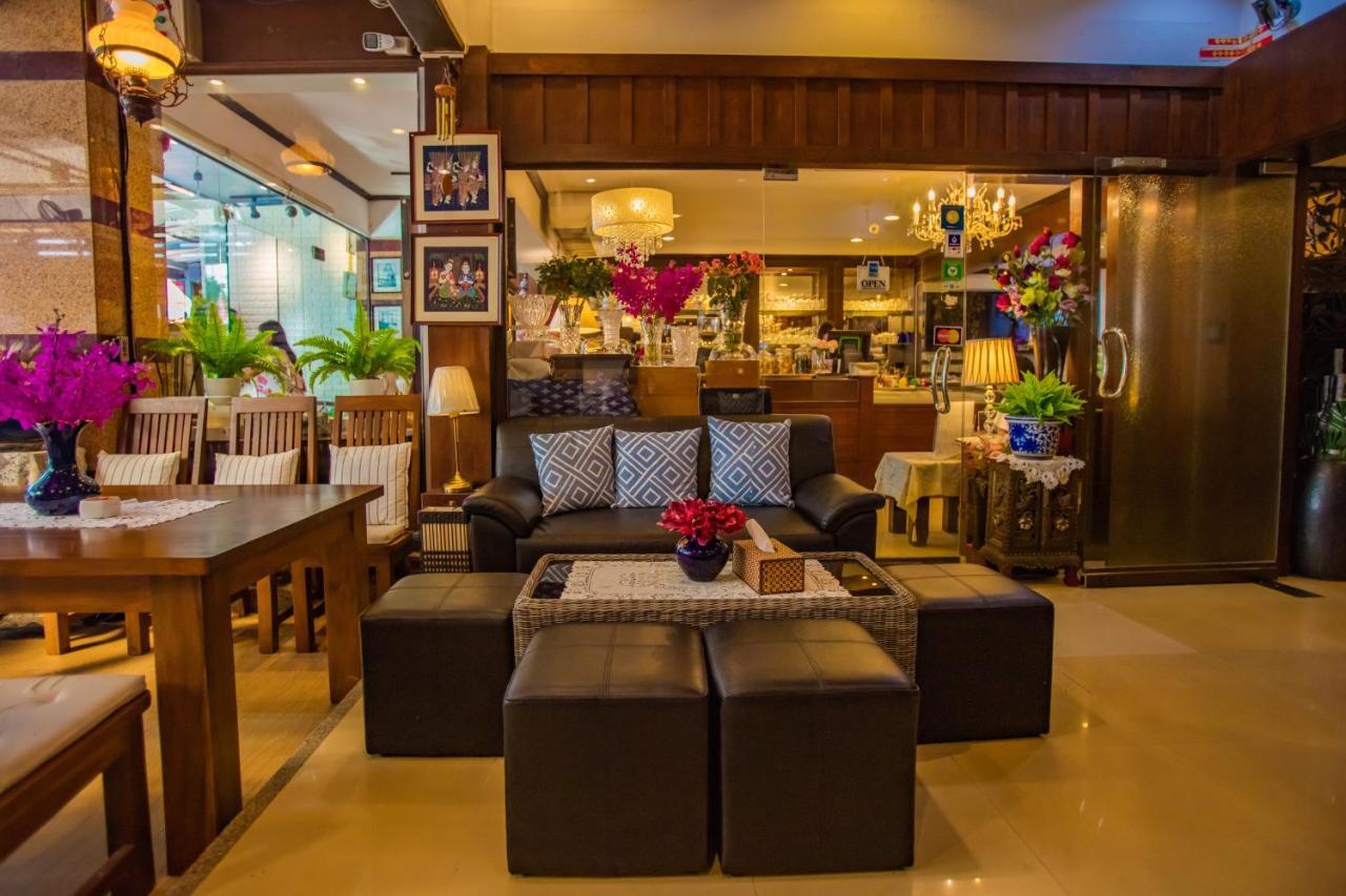 Pro Andaman Place Karon Exterior foto