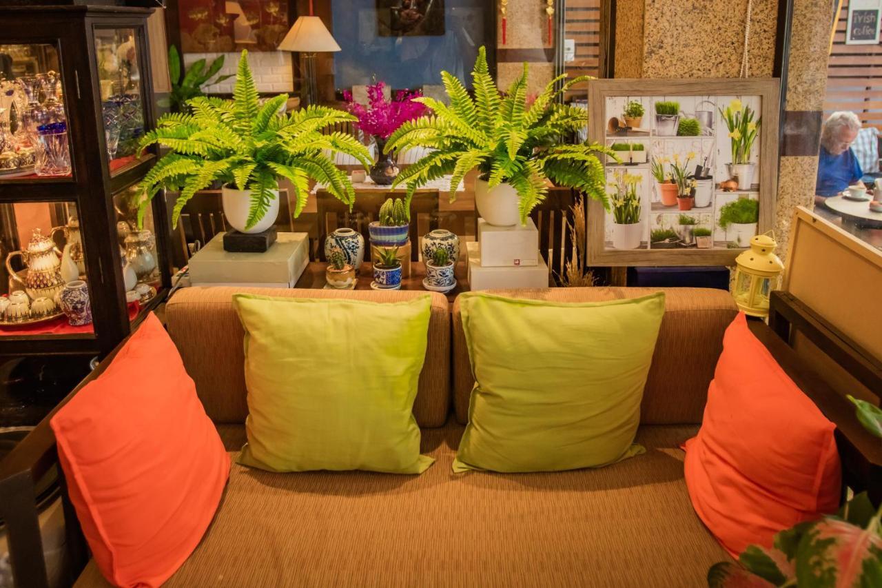 Pro Andaman Place Karon Exterior foto